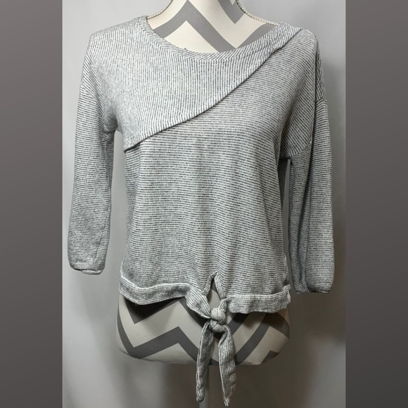 🖤 Grey & Gray Striped Cropped Sweatshirt Top - Picture 1 of 9